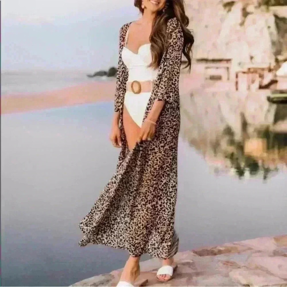 Caitlin Covincton x Pink Lily Cabo Kimono Size Small - Picture 9 of 9